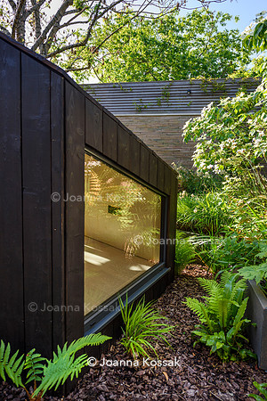 Designer Tony Woods, Qian Gao/ Garden Club London All photos ©Joanna Kossak